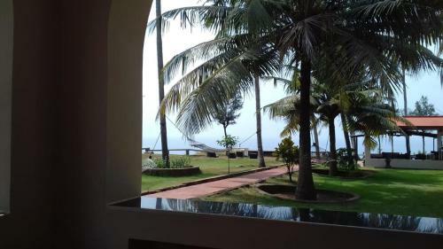 Bed & Breakfast Varkala Seashore Beach Resort