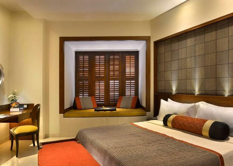 Hotel The Lalit Great Eastern Kolkata