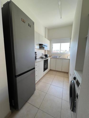 Spacious Beautiful 1 Bedroom Apartment With Pool !