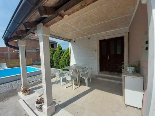 Halcon Casa
