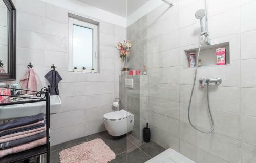 Holiday House Businia With Whirlpool