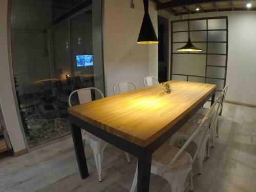 Espaciosa Casa Industrial, Espectacular Ubicaci�n.