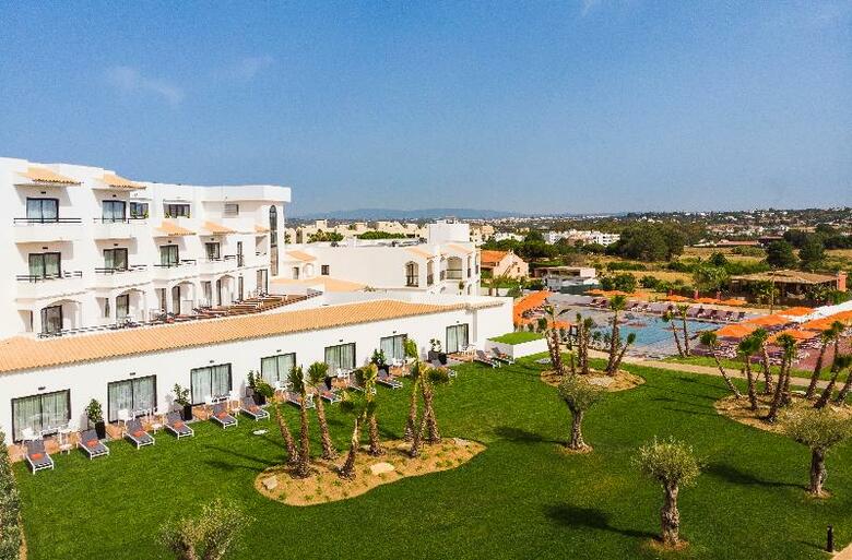 Regency Salgados Hotel & Spa