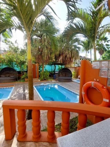 Beau Vallon Villa Self Catering With Pool