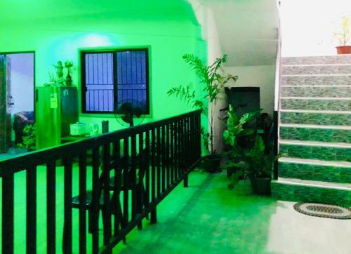 Hostal Rozay Travellers Inn