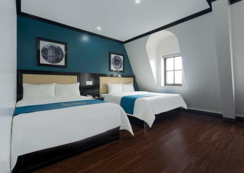 Holiday Hotel Halong Bay