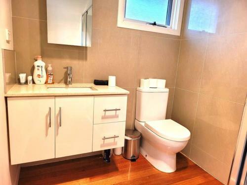 Homely Getaways In Clayton