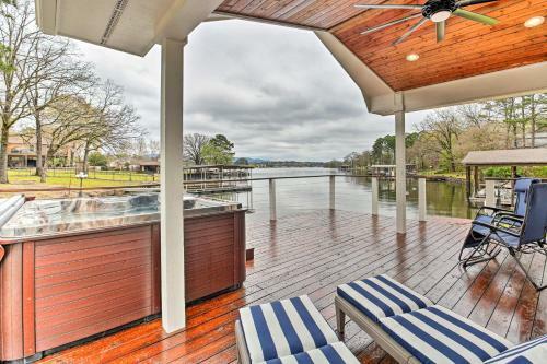Serene Waterfront House Boat Dock And Kayaks!