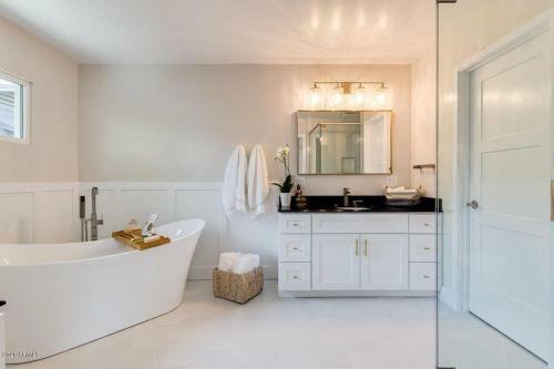 Arcadia Luxury 3 Miles To Old Town Scottsdale