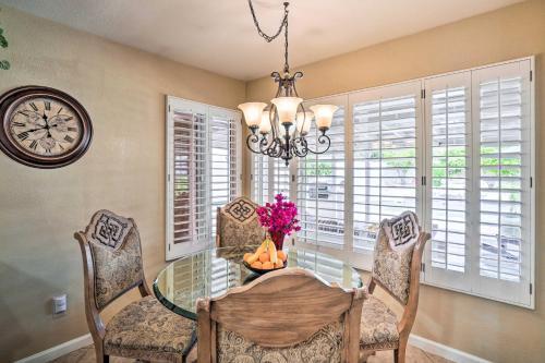 Peaceful Glendale Home With Yard, Patio And Pool!
