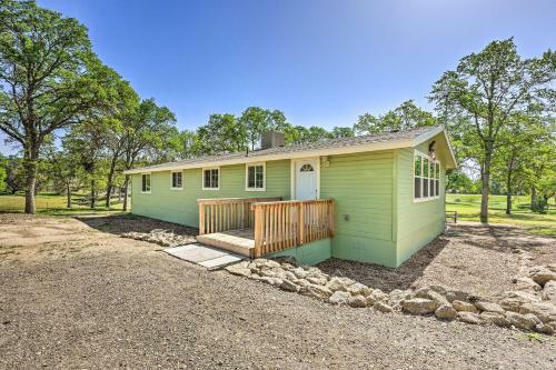 Serene Retreat With Deck, Grill, Trails Nearby!
