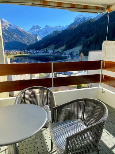 Apartamento Wunderstay Alpine 303 New Studio With Lake & Mountain View