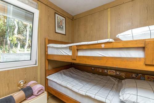 Apartamento Cottage On The Kavran Beach