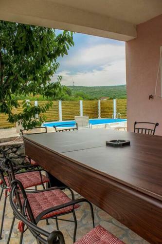 Apartamento Quiet Countryside House With A Swimming Pool
