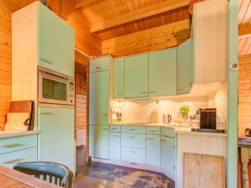 Tranquil Chalet In Ijhorst With Garden