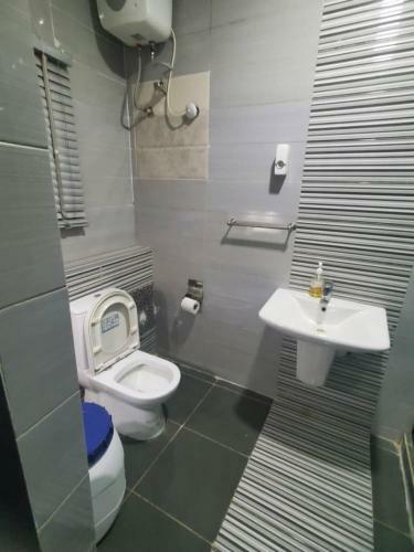 Classy Serviced Ocean View 2 Bedroom Apartment For Shorltet Ikate Lekki
