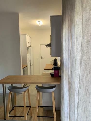 Apartamento Lovely Flat Walking Distance To Glentana Beach