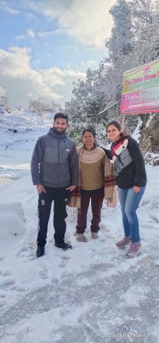 Dhanaulti Hotel Divine Stay