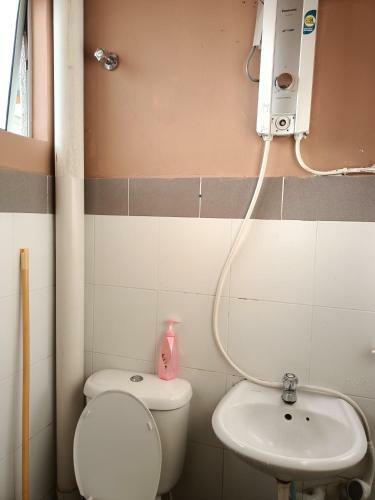 Azzalea Terrace House 4 @ Taman Royal Lily