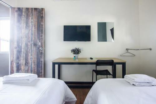Explore 4br Gardenhouse Retreats (free Parking)