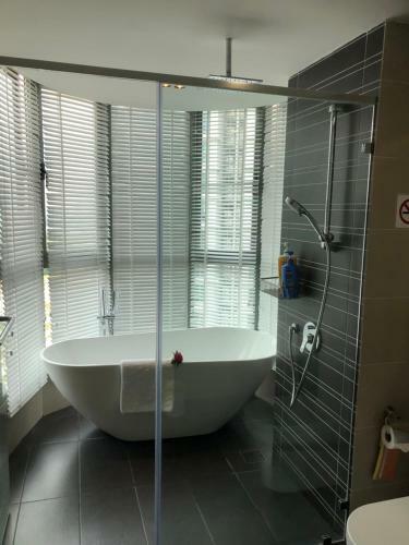 Apartamento Teega Residence @ Cosy Seafront Living