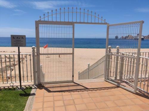 Apartamento Lovely 2br Oceanfront Free Parking