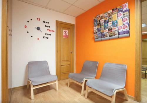 Holidaysbcn Hostel