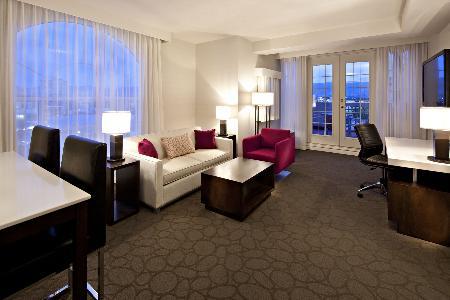 Hotel Grand Okanagan Resort - Standard