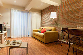 Serennia Apartamentos Arc De Triomf