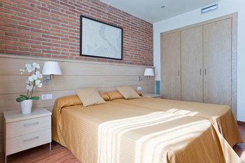 Serennia Apartamentos Arc De Triomf