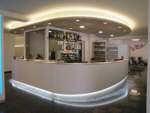 Hotel Scaran�