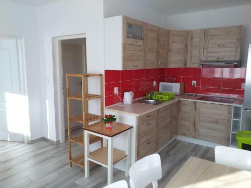 Apartamento Ubytov�n� Ve Star�m Dvo?e