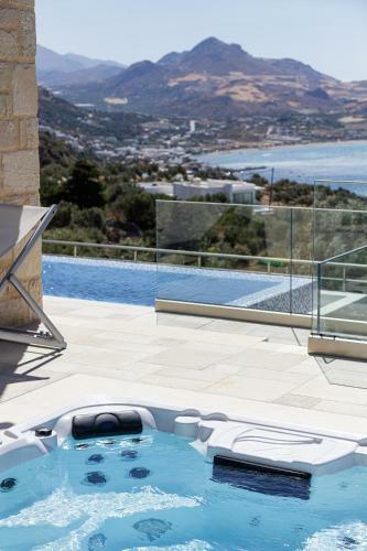 Fotinari Livadia Villa With Exclusive Sea View
