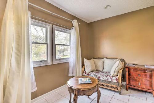 Lovely Lawrenceville Getaway With Private Yard!