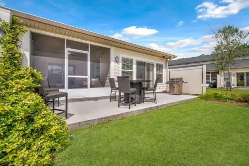 Waterside Retreat - Tons Of Amenities, Close To Everything!