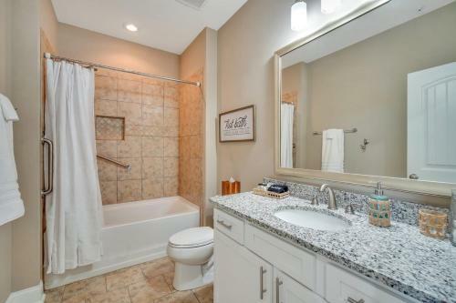 Waterside Retreat - Tons Of Amenities, Close To Everything!