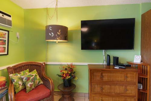 Apartamento Outstanding Oceanfront Studio - Kona Islander Inn Condos Condo