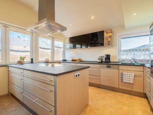 Inviting Apartment In Glei�enberg With Garden