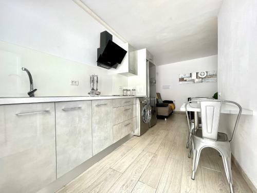 One Bedroom House 2, Wifi, Ac, Mountain View
