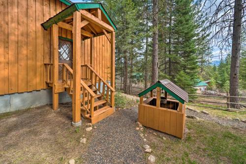 Rustic Garden Valley Cabin With Foosball Table!