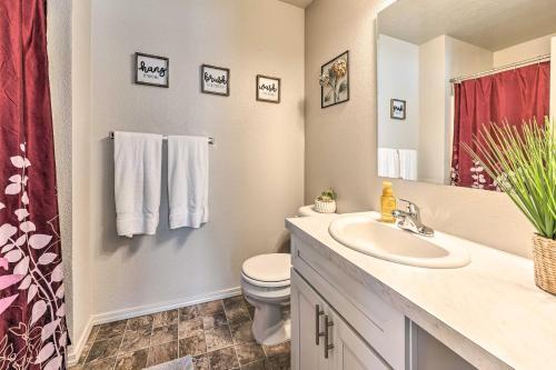 Stunning Nampa Home Nearby Park With Fire Pit!