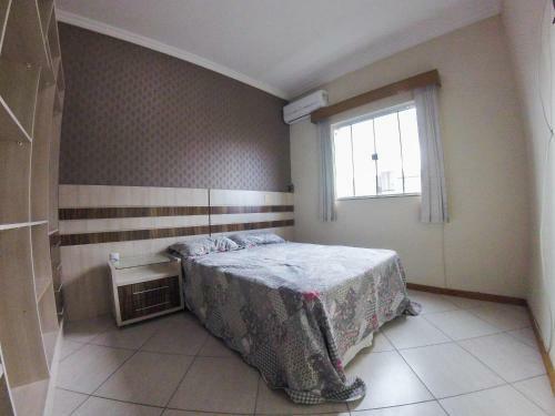 Apartamento A004 - Cobertura Duplex Praia De Bombas - Ed Victory