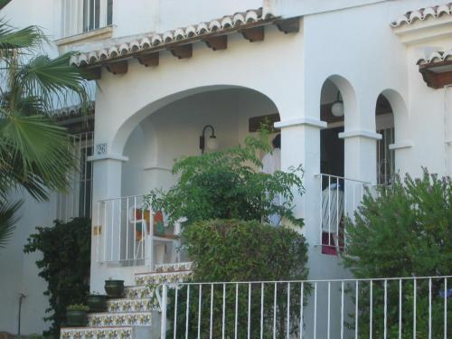 Self Contained Villa With Shared Pool In Moraira