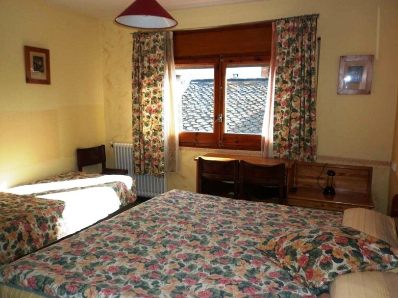 Hostal Fonda Cerdanya