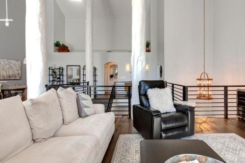 Glamorous Gallivan Loop