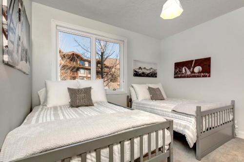 Glamorous Gallivan Loop