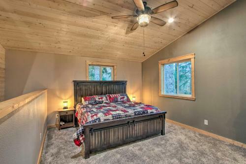 Secluded Ashford Getaway With Fire Pit And Grill!