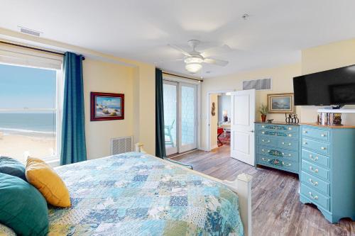 The Sanctuary - Vitamin Sea A206