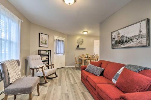 Centrally Located South Hill Apartment With Tv!