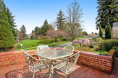 Laurelhurst Park View